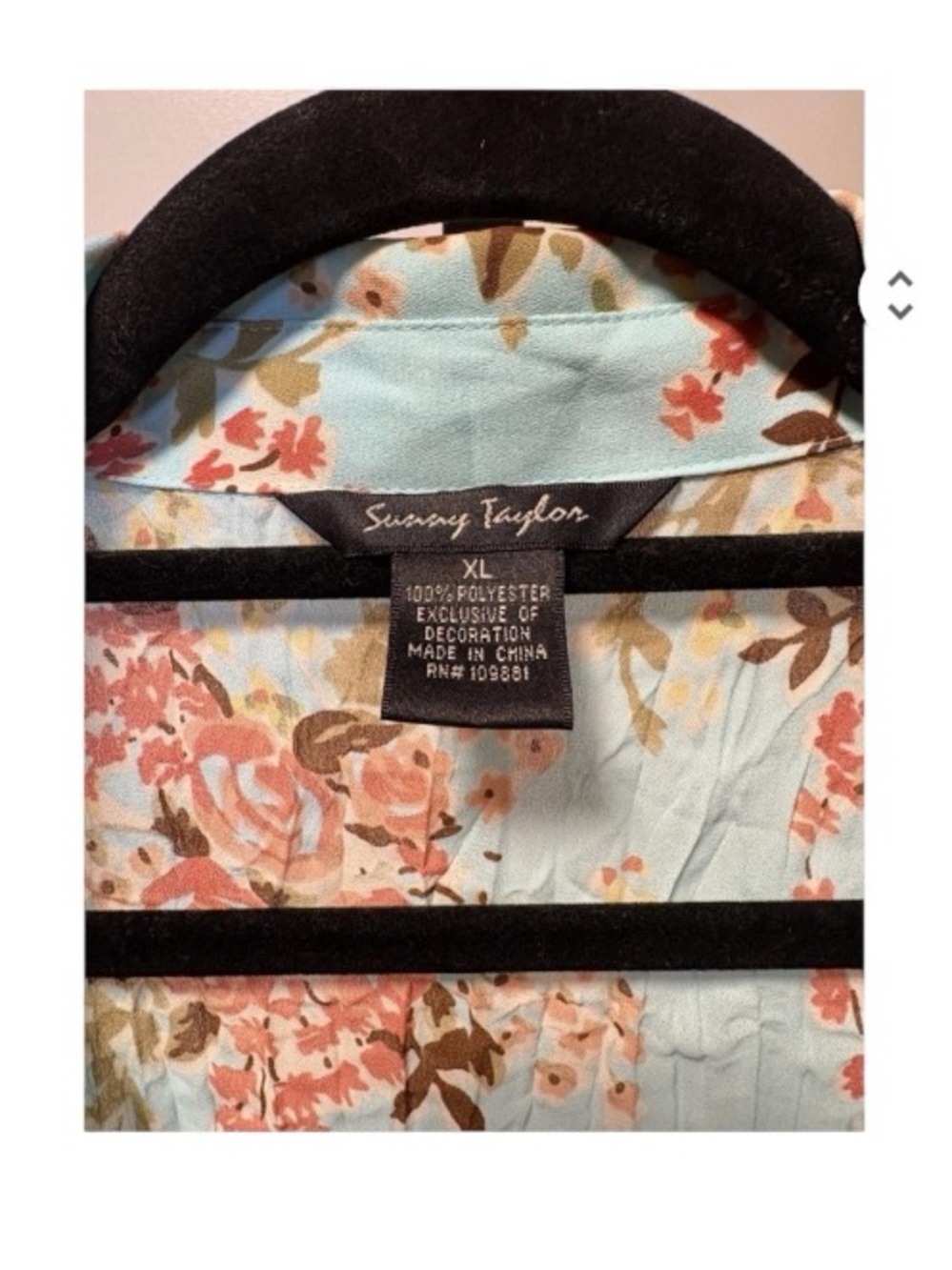Sunny Taylor Light Blue Floral Pleated Blouse - Picture 3 of 3